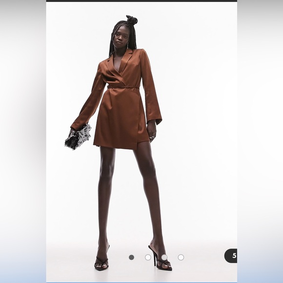 Topshop Dresses & Skirts - NWT Topshop satin mini blazer dress in chocolate